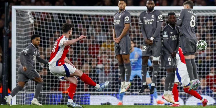 Prvaci, Arsenal-Real: kao i Gol-Agiiello of Rice su se rodili