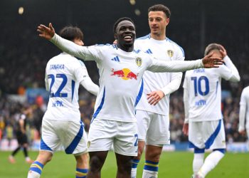 Prvenstvo, Festa Premier liga po Leeds E Burnley