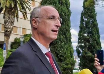 Puljak zgrožen uhićenjem supruga Ninčević-Lesandrić, otkrio što je on prijavio USKOK-u: “Turudić radi za HDZ. Jeste sigurni da i vas neće ujutro uhititi ako…?”