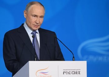 Putin najavljuje primirje pobjede – RT Rusija i bivši Sovjetski Savez