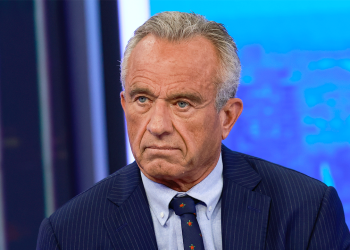 RFK Jr. Suočava se s ‘Deep State’ na FDA, poziva agenciju ‘čarapa lutka’ industrije: Izvještaj