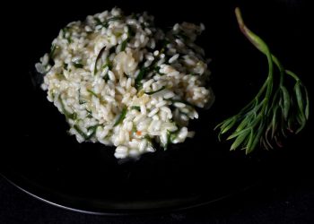 RIŽOT OD MOTARA Zemlja gurmanija