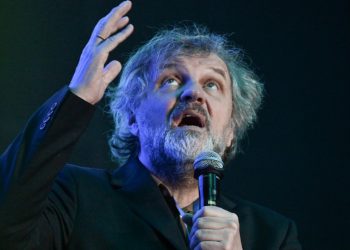 Rat protiv pravoslavljenja u tijeku – ikonični filmski redatelj – RT World News