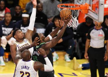 Rezultati NBA doigravanja. Minnesota pobjeđuje Lakers, New York Beats Detroit