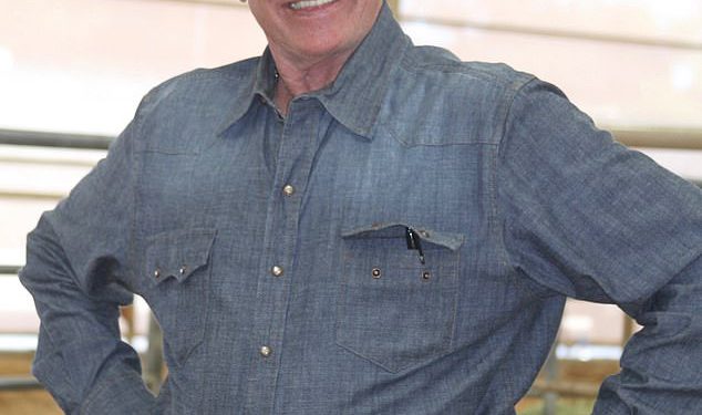 Rodeo Hall of Famer Roy Cooper umire u tragičnoj požaru kuće u 69, slanje udarnih valova kroz svijet užeta