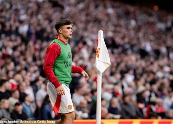 Ruben Amorim da preda Harry AMass, 18 godina, njegov prvi Premier liga start u Newcastleu – s Andre Onanom ostavio je i kod kuće, šef Man Uniteda nakon Europa League Show -a
