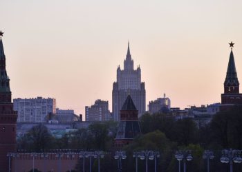 Rusija spremna previdjeti nezakonitost Zelenskog – Kremlj – RT Rusija i bivši Sovjetski Savez