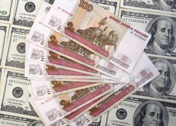 Ruski rubalj narastao 30% u odnosu na dolar od početka godine