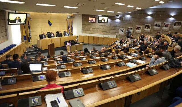 SASTANCI BEZ REZULTATA Tko sabotira novu većinu u državnoj vlasti?