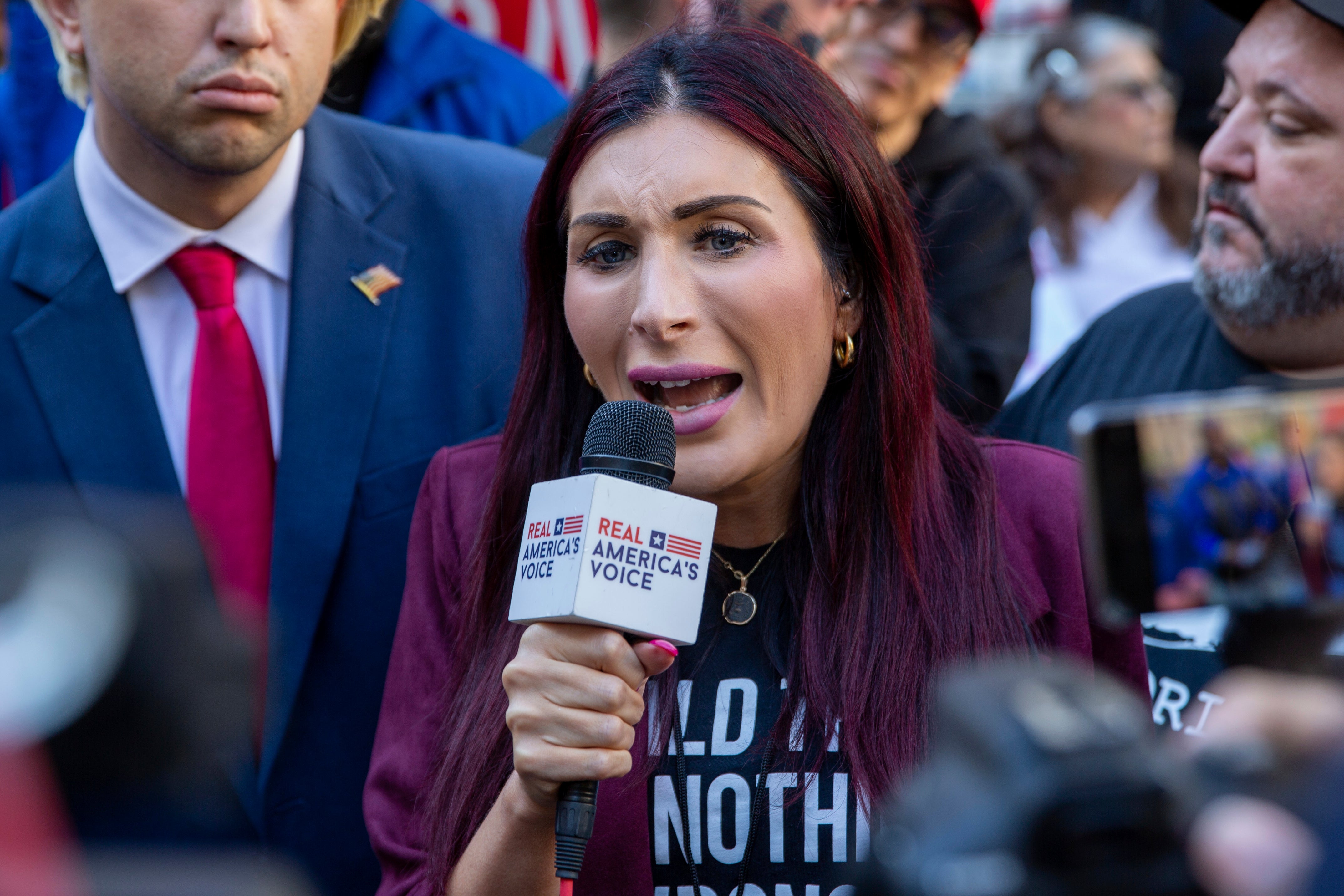 Laura Loomer vidjela je kako je dosegla X na X.