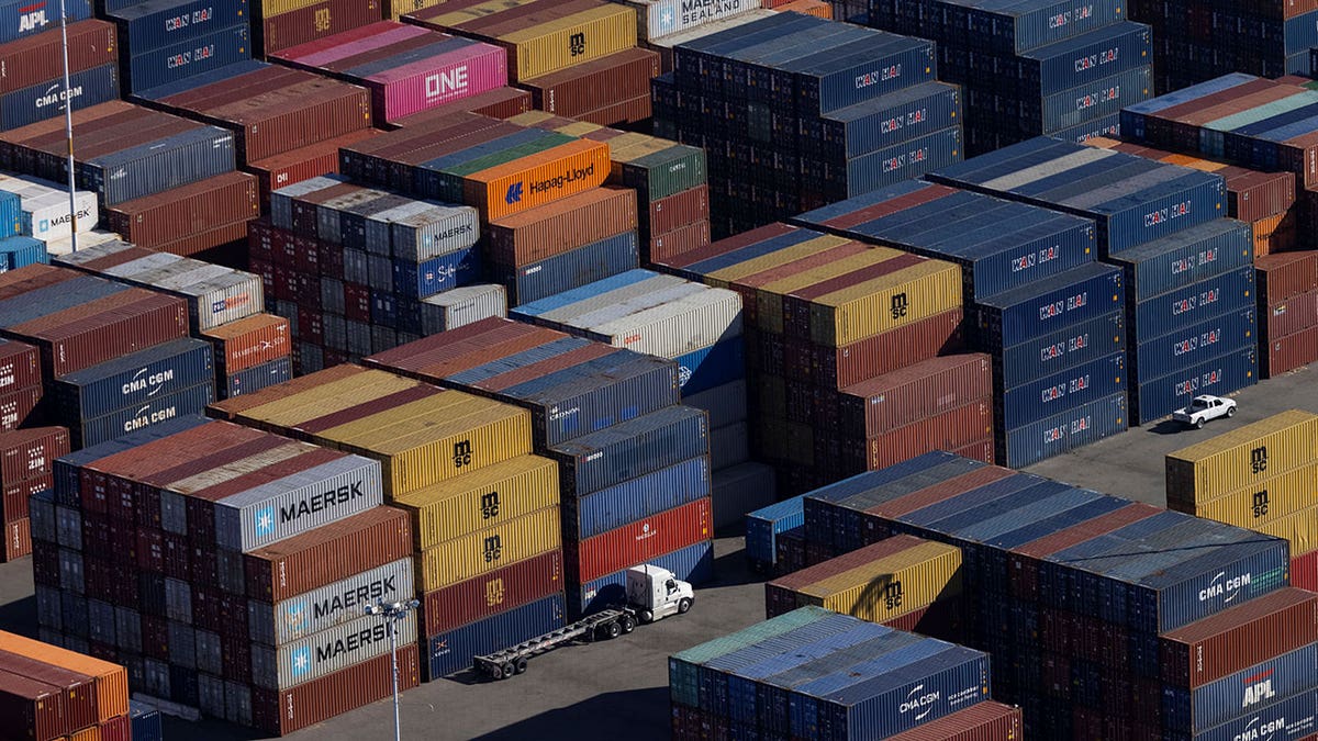 Dostava kontejneri-opskrba lanca-oakland