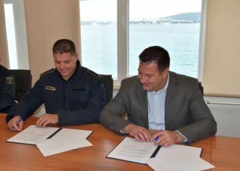 SJAJNE VIJESTI IZ KAŠTELA Tri nova šumska vatrogasna vozila jačaju obranu od požara