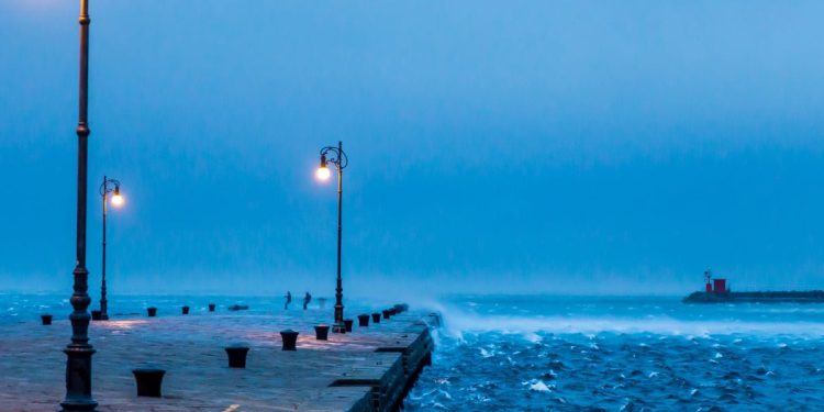 SLIJEDI NAGLO ZAHLADNJENJE Temperatura se noćas spušta za 10 stupnjeva!