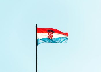 SPLITSKI HRVATSKI ČASNIČKI ZBOR: “Dosta je! Hrvatska se nema kome opravdavati što je odbacila komunističku diktaturu i velikosrpski projekt”