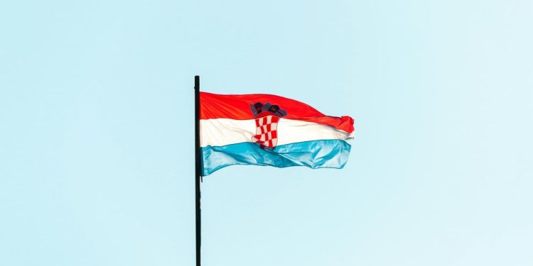 SPLITSKI HRVATSKI ČASNIČKI ZBOR: “Dosta je! Hrvatska se nema kome opravdavati što je odbacila komunističku diktaturu i velikosrpski projekt”