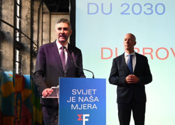 ‘SVIJET JE NAŠA MJERA’ Franković u TUP-u predstavio program, ali i zagrmio: “Svim mešetarima i špekulantima poručujem – nećete trgovati s Gradom!”