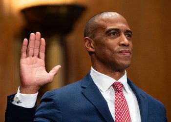 Scoop: HUD otkriva koliko je zaposlenika spakiralo svoje torbe i uzeo najnoviju ponudu odgođene ostavke