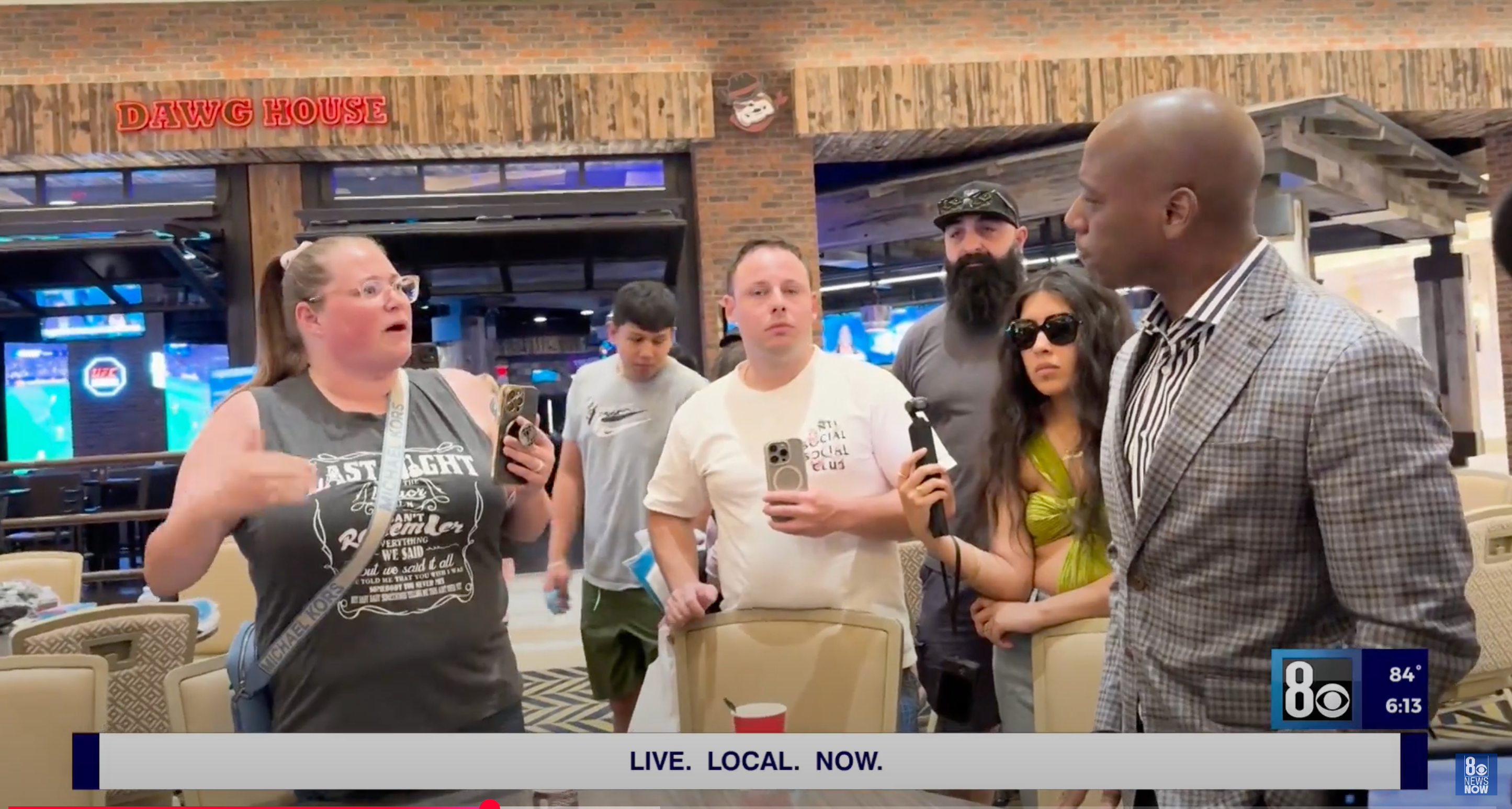 Theresa Metta, koja je putovala iz Arizone, izrazila je svoje pritužbe na Mrbeast Experience