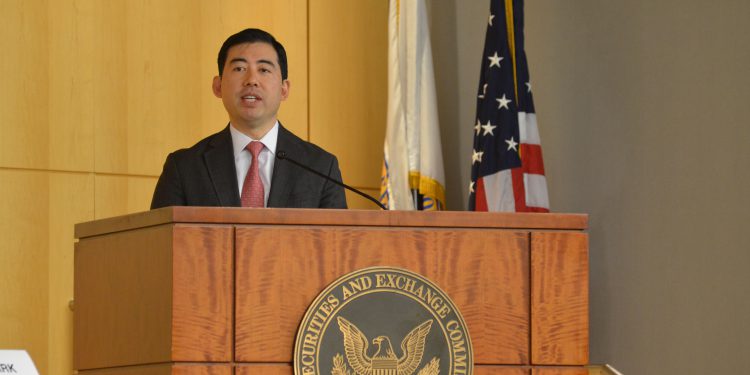 Sec, Blizanci zahtijevaju dvomjesečnu stanku u parnici kao “potencijalna rezolucija” u radovima