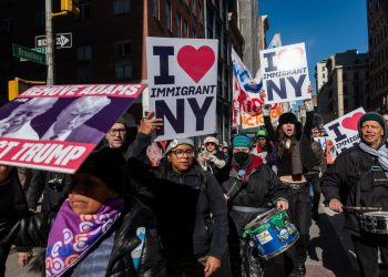 ‘Sjedinjene Države žele da odete’: Djeca s migrantima bez pratnje prisiljena su prisustvovati saslušanju samog u deportaciji