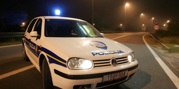 Slobodna Dalmacija – Dvaput u istom danu pijan i drogiran jurio magistralom na neregistriranom motoru! Sudac nije imao milosti