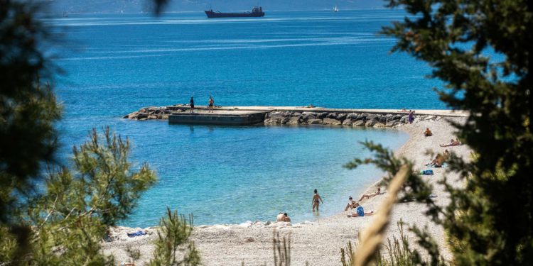 Slobodna Dalmacija – Iz ‘Vodovoda’ izdali upozorenje za Splićane koji se već kupaju na poznatoj plaži. Sve će se vratiti u normalu za 20 dana
