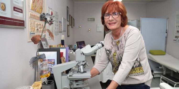 Slobodna Dalmacija – Poznata liječnica mirovinu dočekala u Makarskoj, a Drniš joj u srcu: Kaže jedan, sjećate li me se, ja sam onaj s flekom