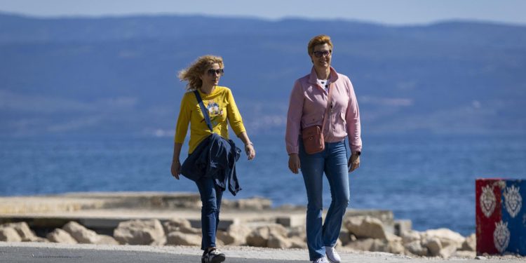 Slobodna Dalmacija – Za radove na pomorskom dobru u SD županiji podijeljeno gotovo milijun eura. Evo kome ide najviše i što će se raditi