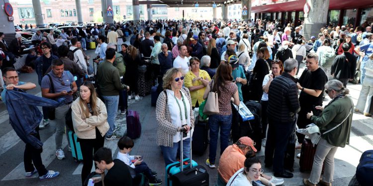 Španjolska i prekid struje u portinju: Hitno stanje proglašeno uslijed straha za BlackOut mogao bi trajati do tjedan dana