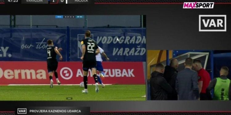 Sportske novosti – ANKETA/VIDEO: Što vi mislite, je li bio jedanaesterac za Hajduk? Čulina pokazao na bijelu točku