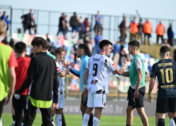 Sportske novosti – Baturina je promašio dvije šanse pa jedva hodao, Ademi ušao pa izišao, prvi strijelac neprimjetan