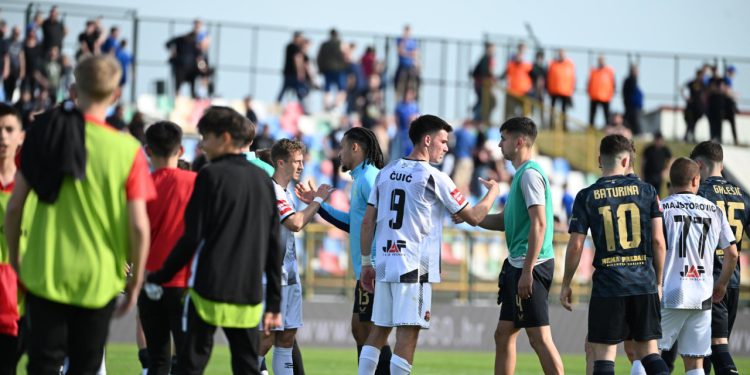 Sportske novosti – Baturina je promašio dvije šanse pa jedva hodao, Ademi ušao pa izišao, prvi strijelac neprimjetan