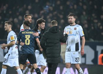 Sportske novosti – Bivši kapetan se vratio na Poljud, ali neće sudjelovati u ludoj utrci za naslov, Bijeli doveli još dva igrača