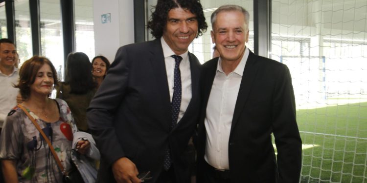 Sportske novosti – Bivši predsjednik Hajduka vraća se u hrvatski nogomet? Na Poljudu je pao dogovor, čeka se skupština