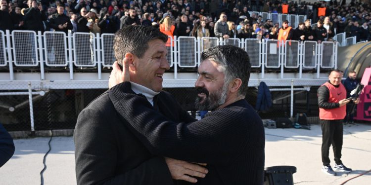 Sportske novosti – Čabraja se naklonio se kormilaru Bijelih: ‘Kapa do poda! Svi pričaju stalno o Hajduku, ne igra ovo, ne igra ono…’