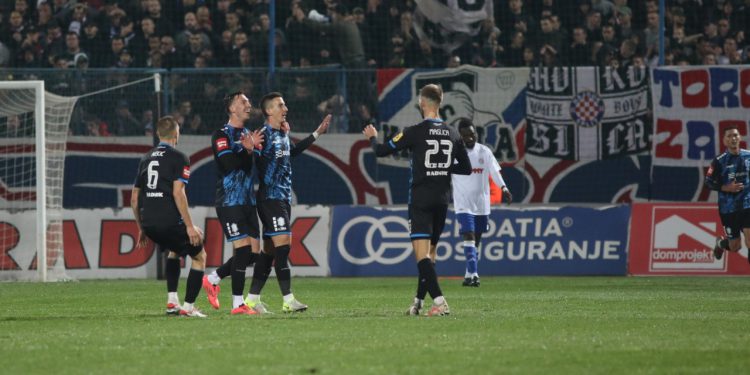 Sportske novosti – Dan prije utakmice s Hajdukom, stadion u Varaždinu službeno rasprodan!