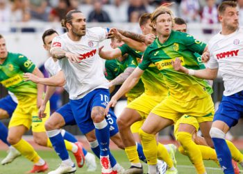 Sportske novosti – ‘Dinamo bi prije dvije godine ovo osvojio s 20 bodova prednosti. Hajduk? Bez Livaje bi bio pri dnu…’