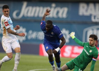 Sportske novosti – Dinamo se vratio iz mrtvih i srušio konkurenta za naslov prvaka, ali (ne)moguću misiju nije ispunio