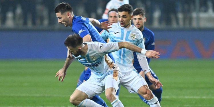 Sportske novosti – Dinamu je sve na kocki, Rijeka i Hajduk barem znaju od koga očekuju da ih povede preko Rubikona