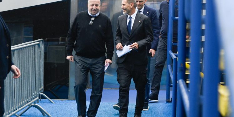 Sportske novosti – Evo kako su Dinamovi igrači dočekali Bobanov dolazak u klub! A Perković može postati