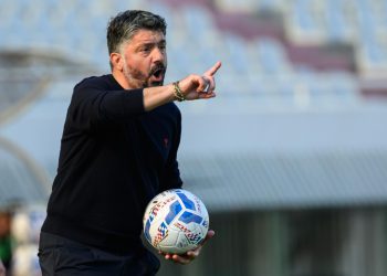 Sportske novosti – Hajduk je teško gledati, ali ljestvica sve govori i navijači se moraju naviknuti. Pa nije Rino prvi tako zaigrao…