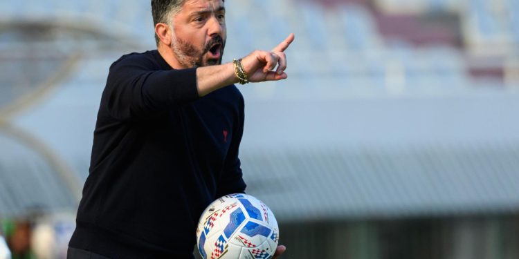 Sportske novosti – Hajduk je teško gledati, ali ljestvica sve govori i navijači se moraju naviknuti. Pa nije Rino prvi tako zaigrao…