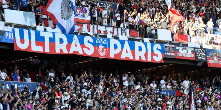 Sportske novosti – Incident u Parizu pred utakmicu Lige prvaka: Huligani PSG-a žestoko napali engleske navijače