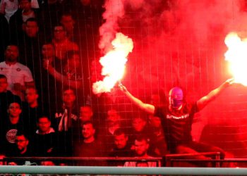 Sportske novosti – Kazne za šest SHNL klubova, Hajduk prošao uvjerljivo najgore: ‘Prevezen je kolima hitne medicinske pomoći’