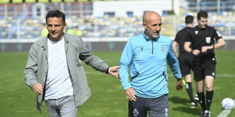 Sportske novosti – Kovačević: ‘Drago mi je da smo pobijedili zadnju utakmicu na Kranjči’. Ferenčina: ‘Ništa više nismo zaslužili’