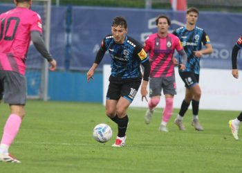 Sportske novosti – Makedonski čarobnjak ponovno je zasjao punim sjajem, s njim je četvrta pozicija itekako osvojiva