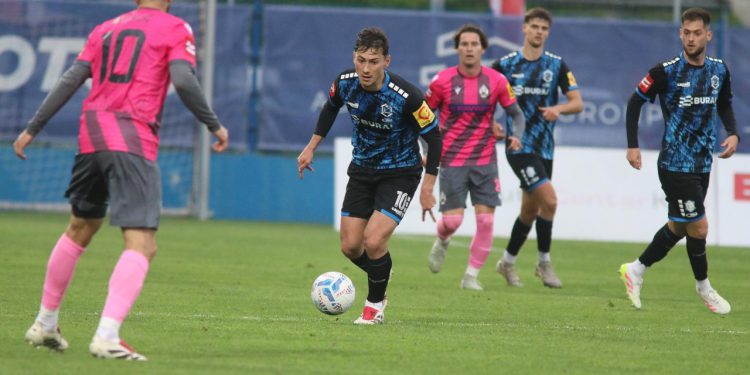 Sportske novosti – Makedonski čarobnjak ponovno je zasjao punim sjajem, s njim je četvrta pozicija itekako osvojiva