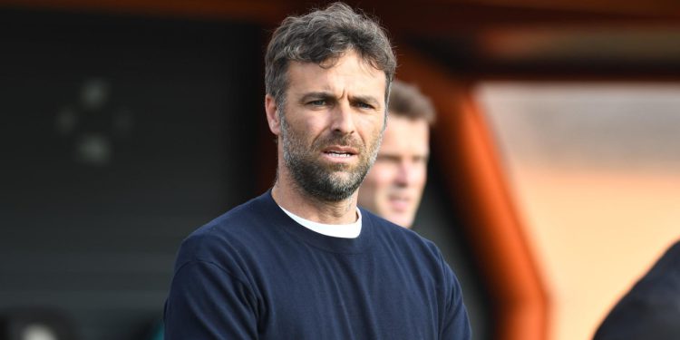 Sportske novosti – Nije u šoldima sve: Možda su Dinamo i Hajduk veliki klubovi, ali neće im ovaj ‘čudotvorac’ samo tako reći