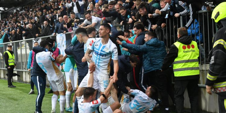 Sportske novosti – Novi Rijekin junak: ‘Kad vidiš nas sve na hrpi, pa cijele tribine, uživao sam u trenutku! Čekaju nas velike stvari…’