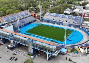 Sportske novosti – Novi stadioni? Napokon, a ne nažalost! Zašto je neka gradska znamenitost potrebna, a stadion ‘bacanje para’?!